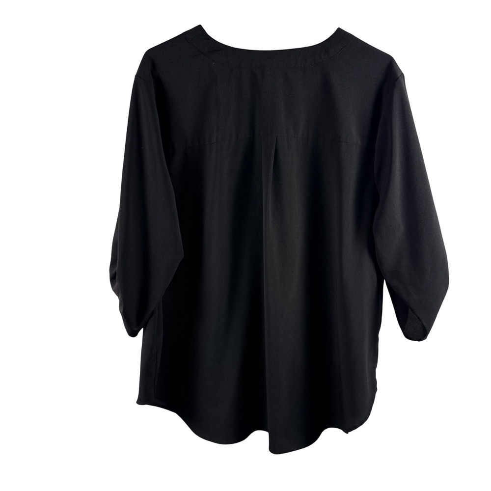 Boutique Women Black Zip V-Neck 3/4 Tab Sleeve Blouse Plus Size 1X - Picture 2 of 6